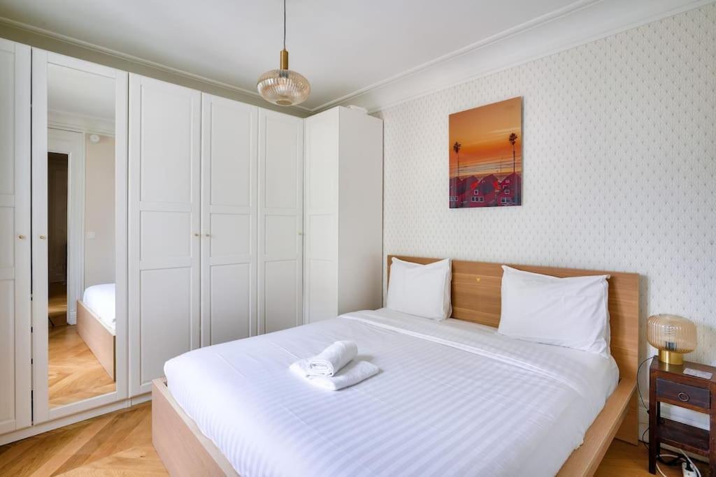 Superbe Appartement A 2 Min A Pied De La Station De Metro Paris Exterior photo