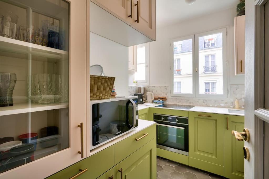 Superbe Appartement A 2 Min A Pied De La Station De Metro Paris Exterior photo